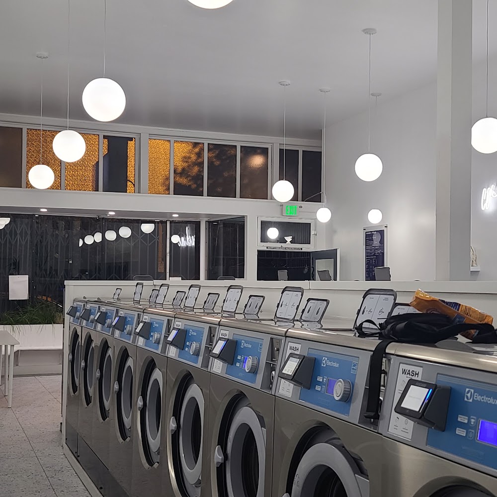 Laundré | Dry Cleaners & Laundromat