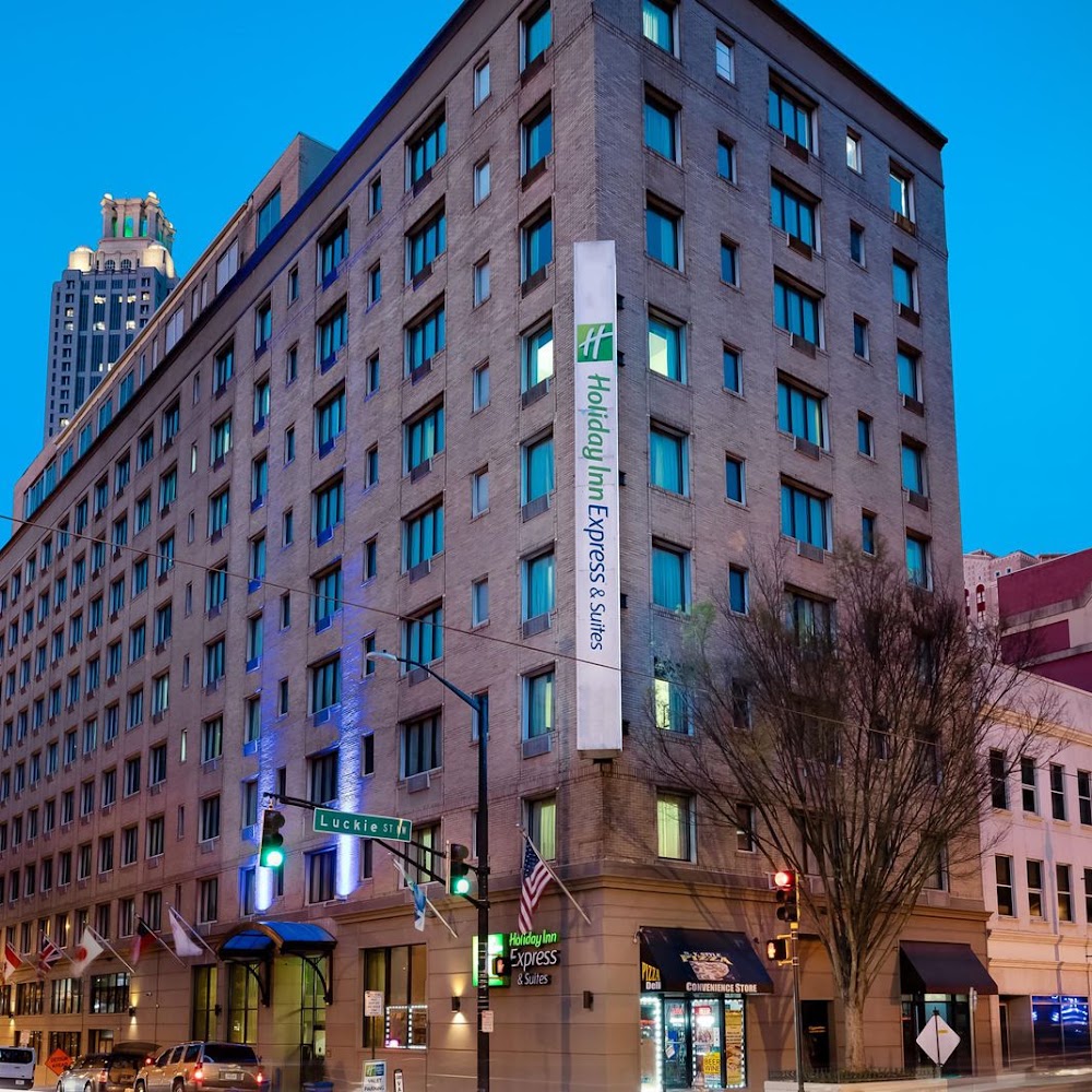 Holiday Inn Express & Suites Atlanta Downtown by IHG