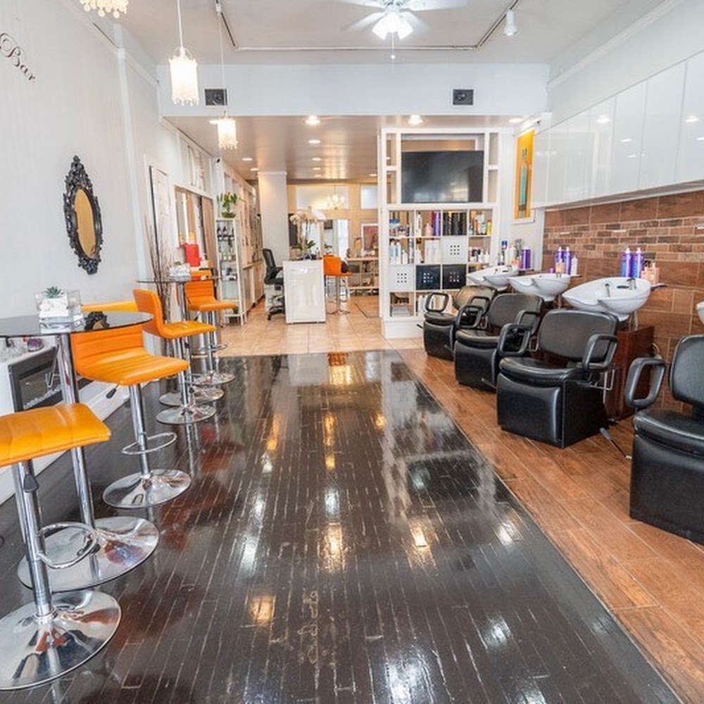 SALON DNA HAIR