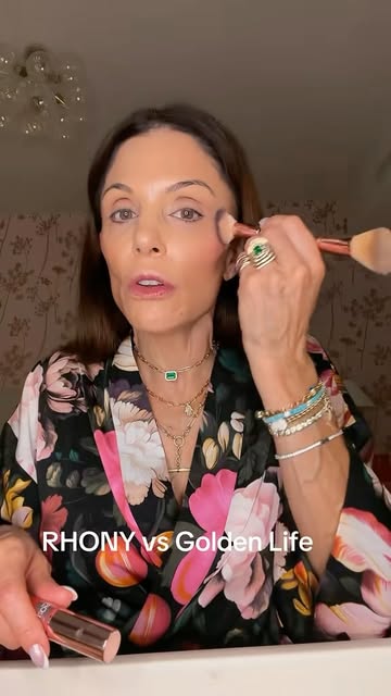 I don’t even watch reality tv, but I know im going old school baby #oldschool #rhony #goldenlife