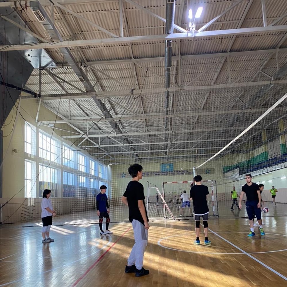 EVEREST VOLLEYBALL CLUB