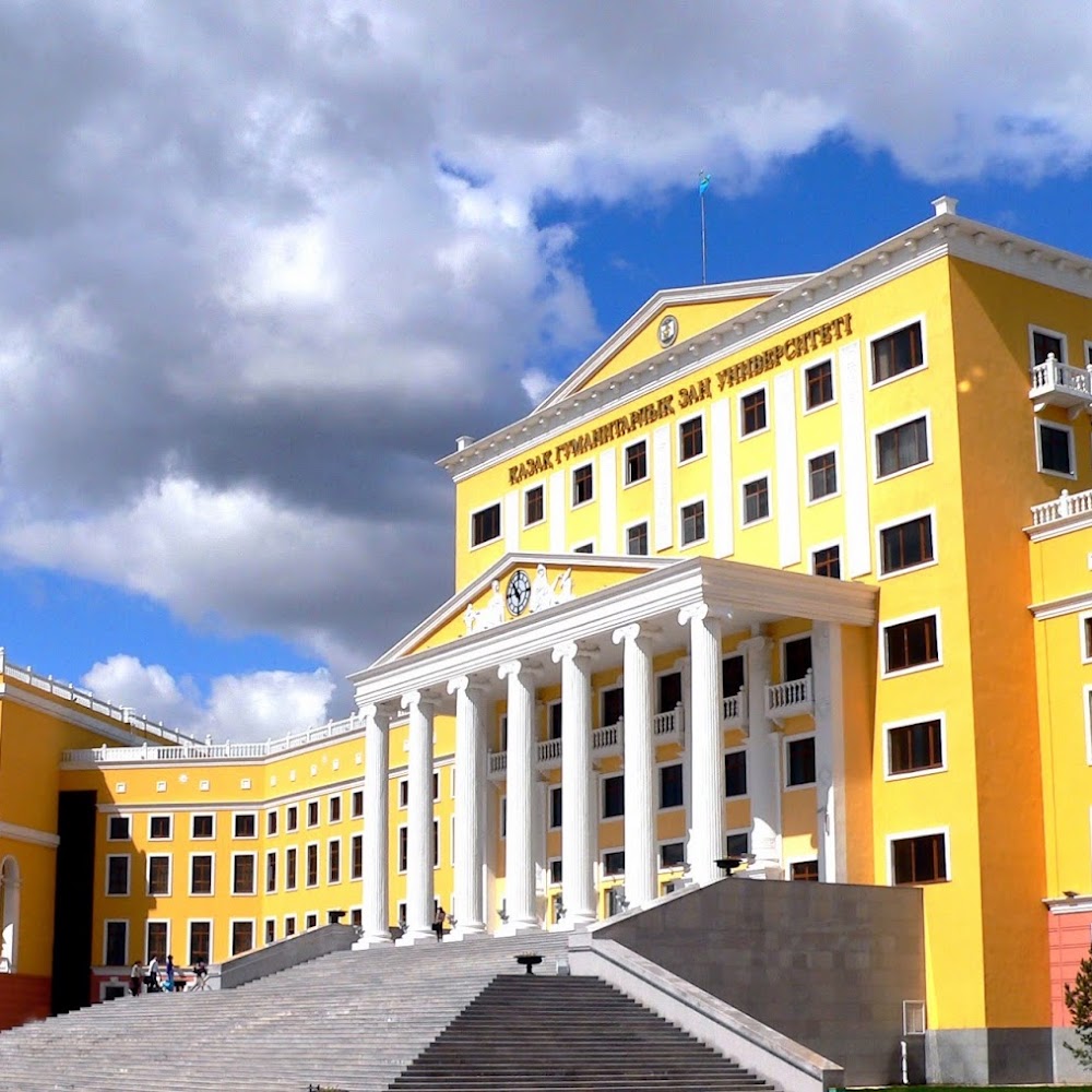 Maqsut Narikbayev University