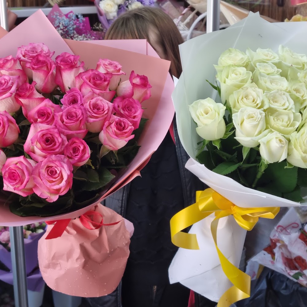 Цветочный Киоск 17 й semey_flowers бутик Центральный Парк