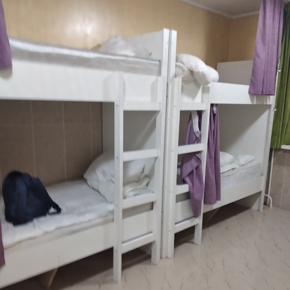Elite Hostel