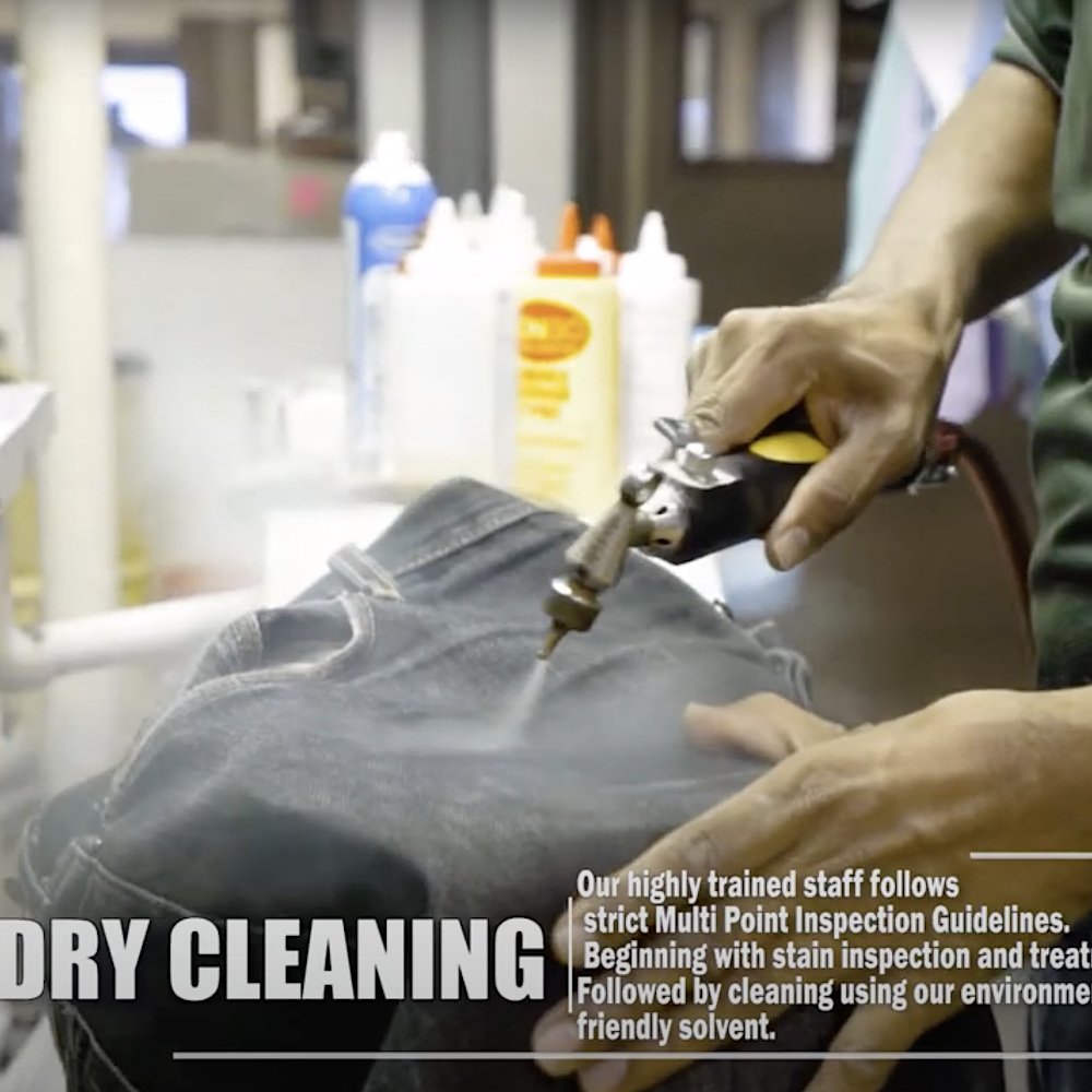 Deluxe Cleaners & Alterations