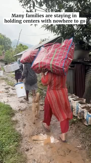 Watch as our @SamaritansPurse teams work with partners in Nepal to distribute relief items to families devastated by the catastrophic flo…