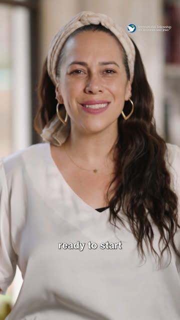 🤲 "Father in heaven, forgive us for we have sinned" 🤲 
 
Yom Kippur (the Day of Atonement) begins tonight at sundown. Join Yael as she…