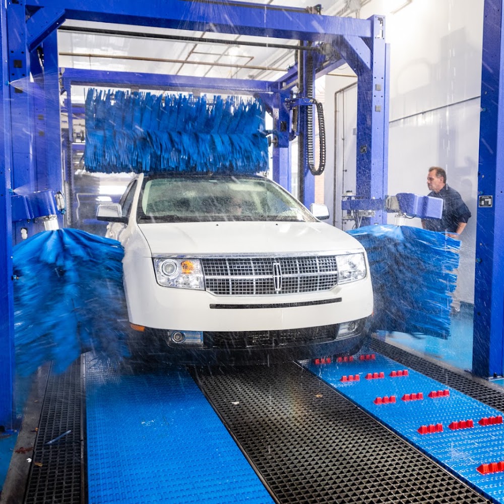 Hello! Deluxe Car Wash