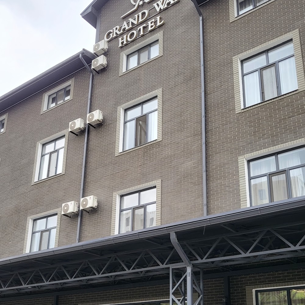 Grand Way Hotel