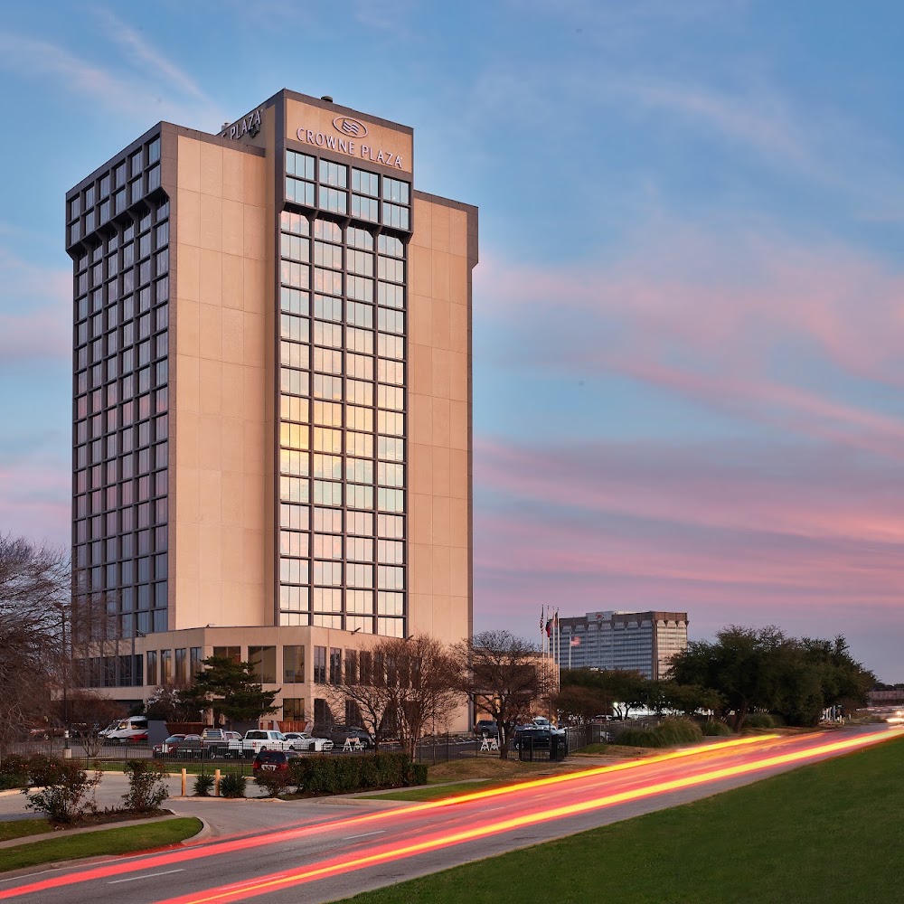 Crowne Plaza Dallas Market Ctr - Love Field by IHG