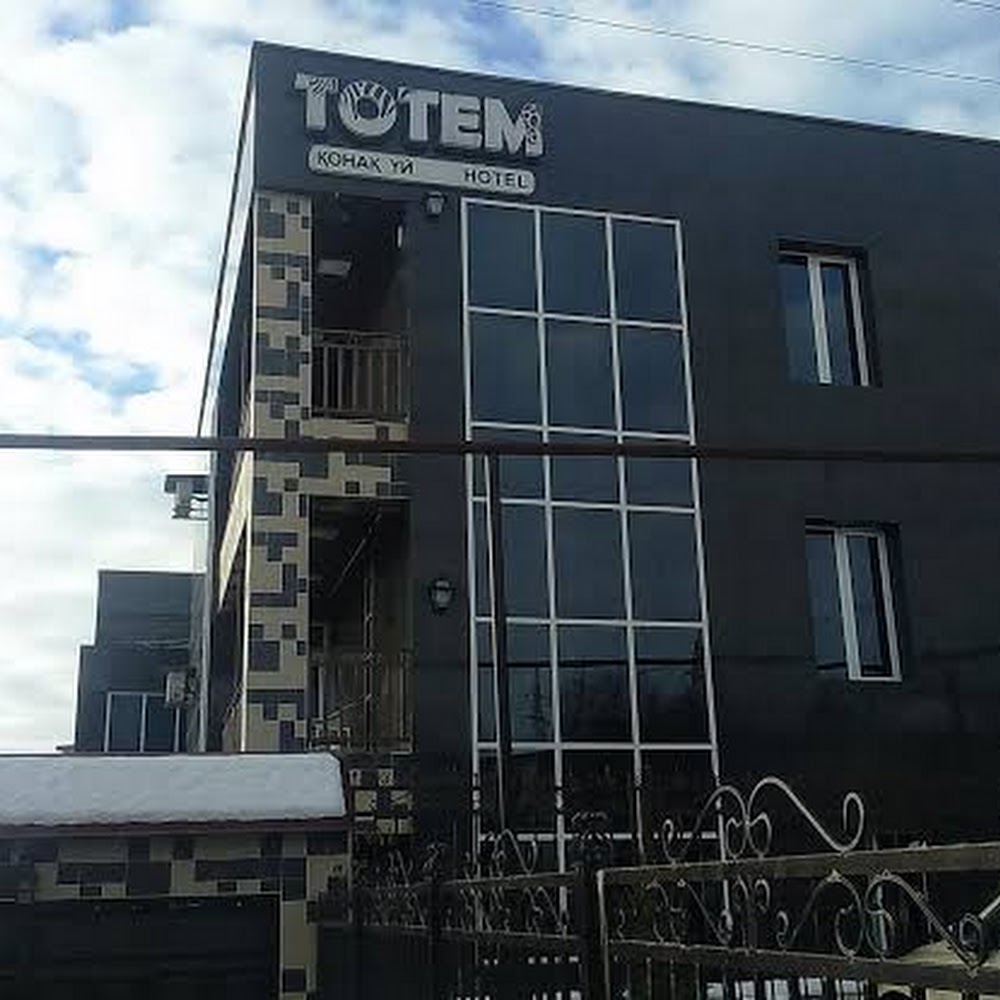 TOTEM hotel