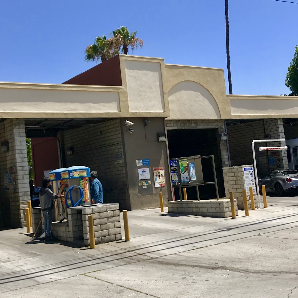 Day N Nite Car Wash